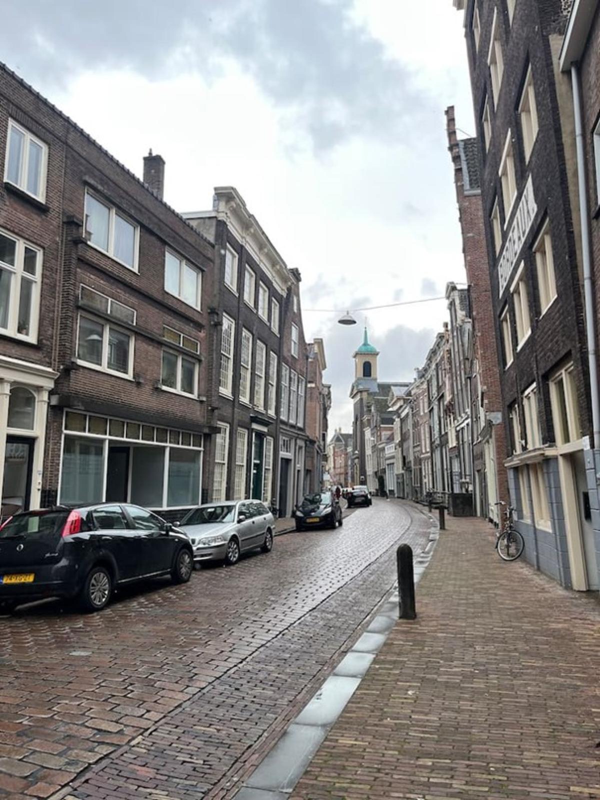 Kunstzinnig apartement, hartje centrum Dordrecht